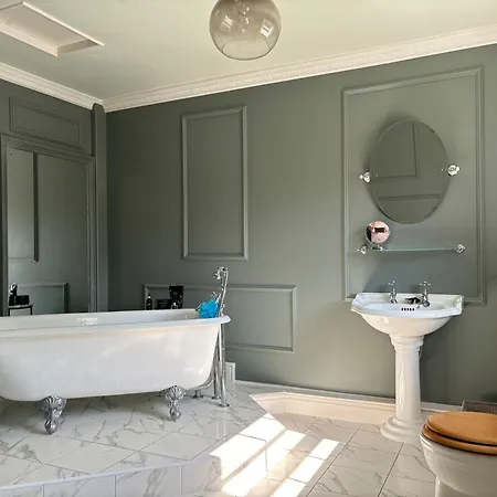 Kexby House Country Family Retreat York